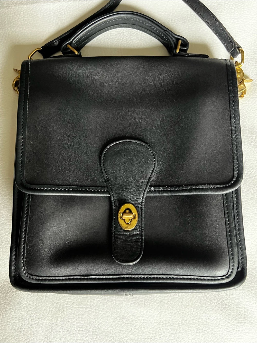 Vintage Coach Station Bag Style 5130 Black Glove Tanned Leather